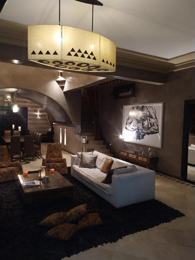 Six-Bedroom Villa