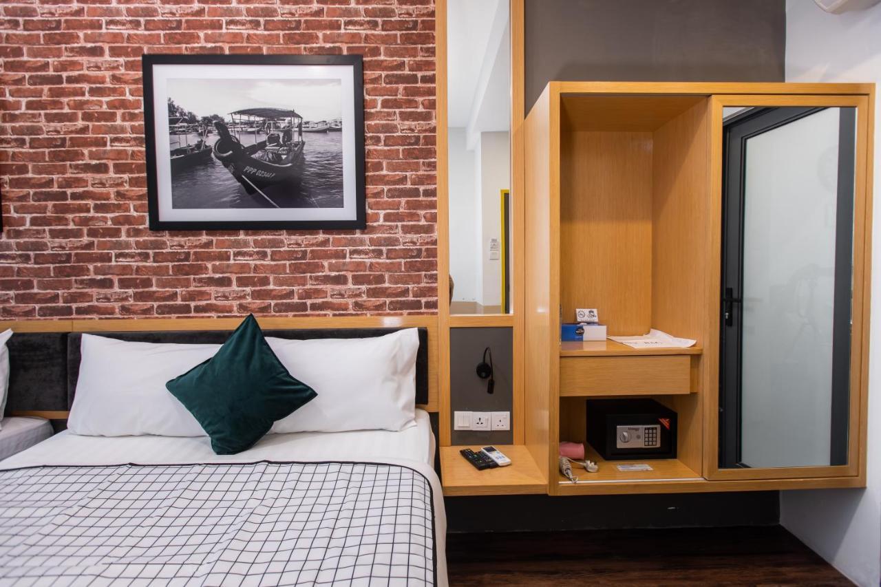 Deluxe Quadruple Room,1023839767:JPEG