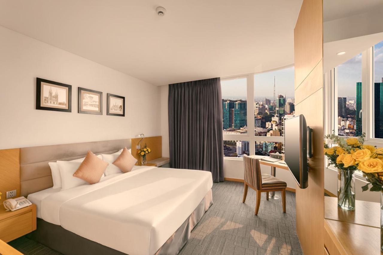 Signature Central Deluxe