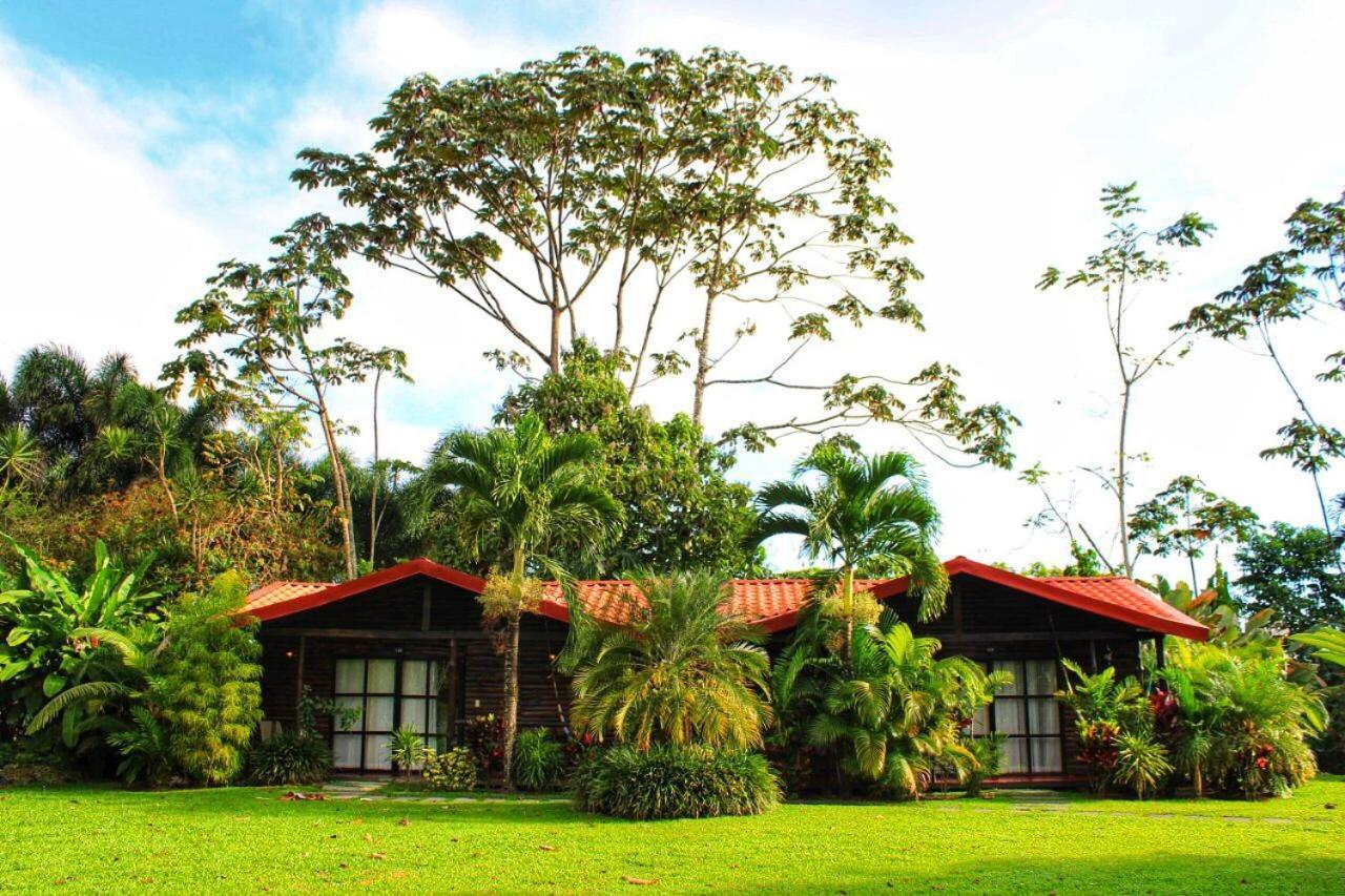 Bungalow with Garden View
