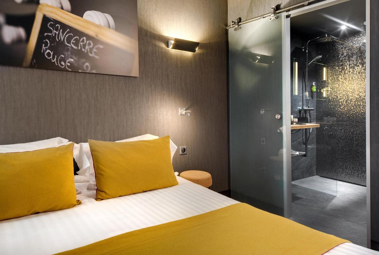 Double or Twin Room with City View,1082827315:JPEG