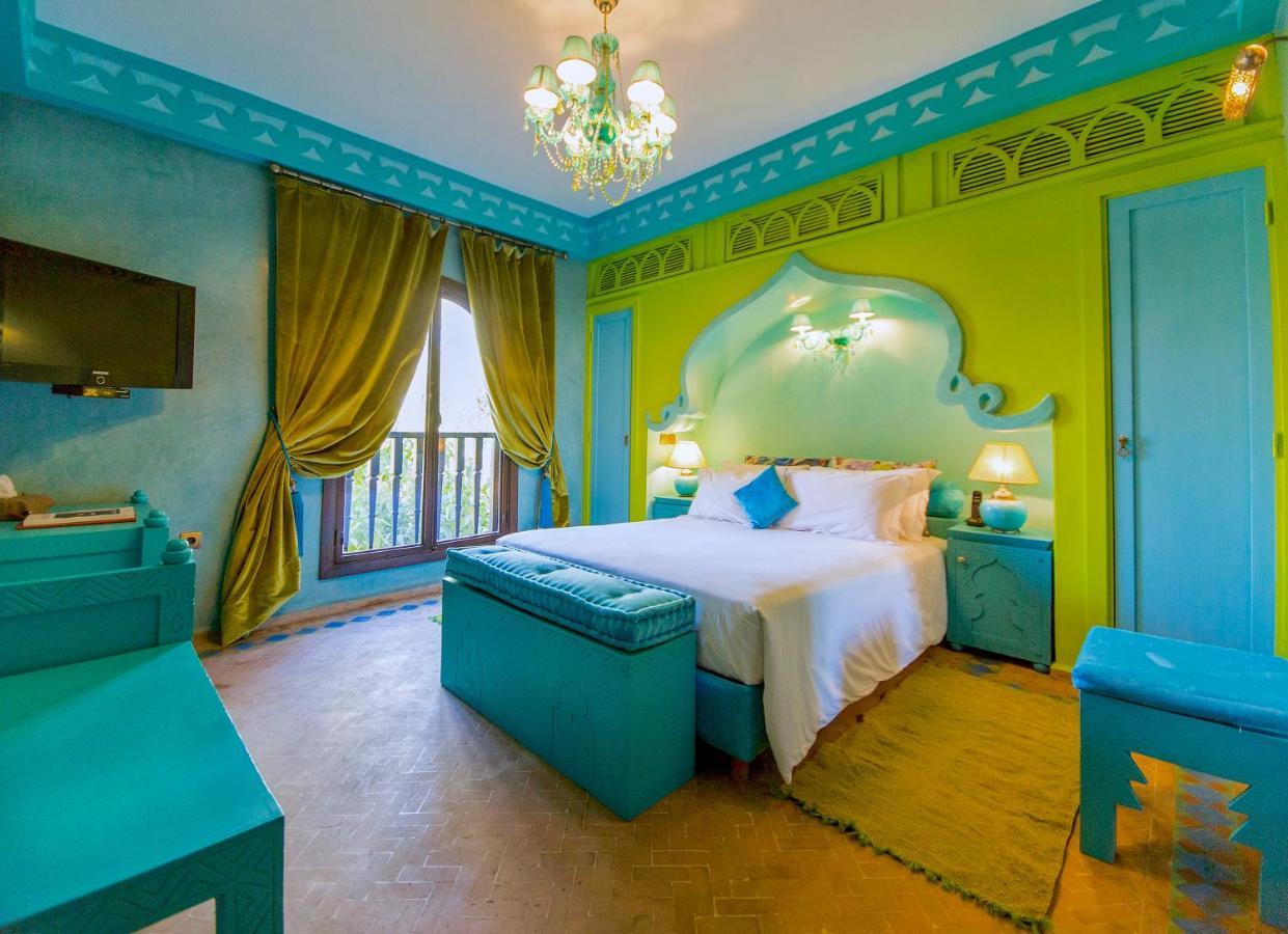 Six-Bedroom Villa