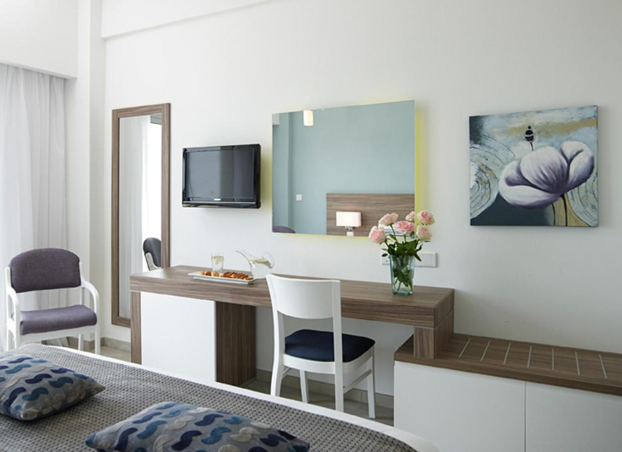 Doppelzimmer mit Blick ins Landesinnere