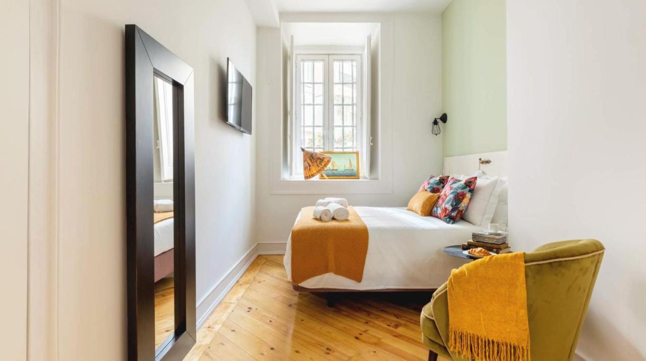 Double Room with Interior View,1112461053:JPEG