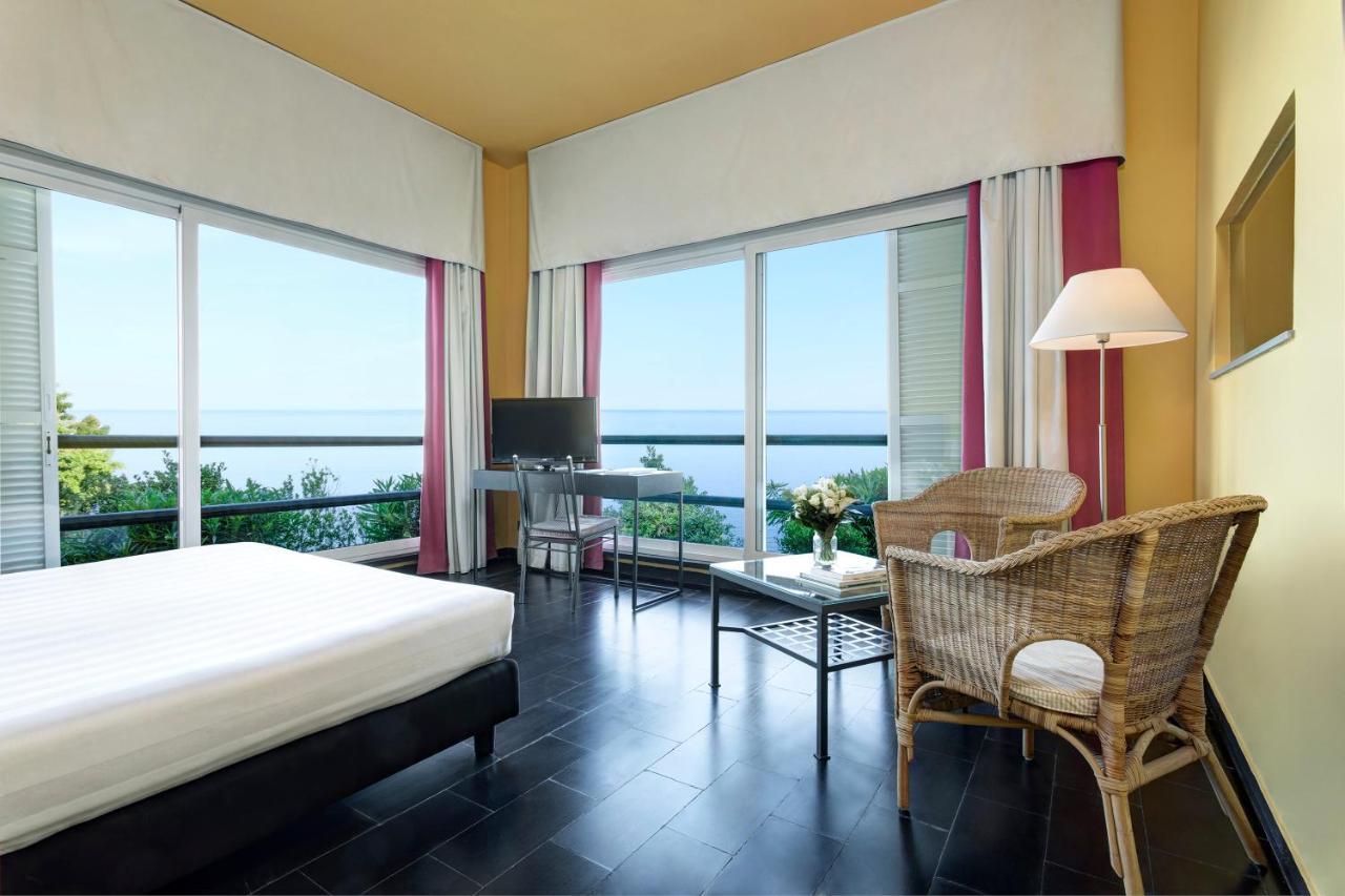 Doppelzimmer mit Meerblick
