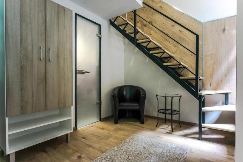 Double Room Private Bathroom