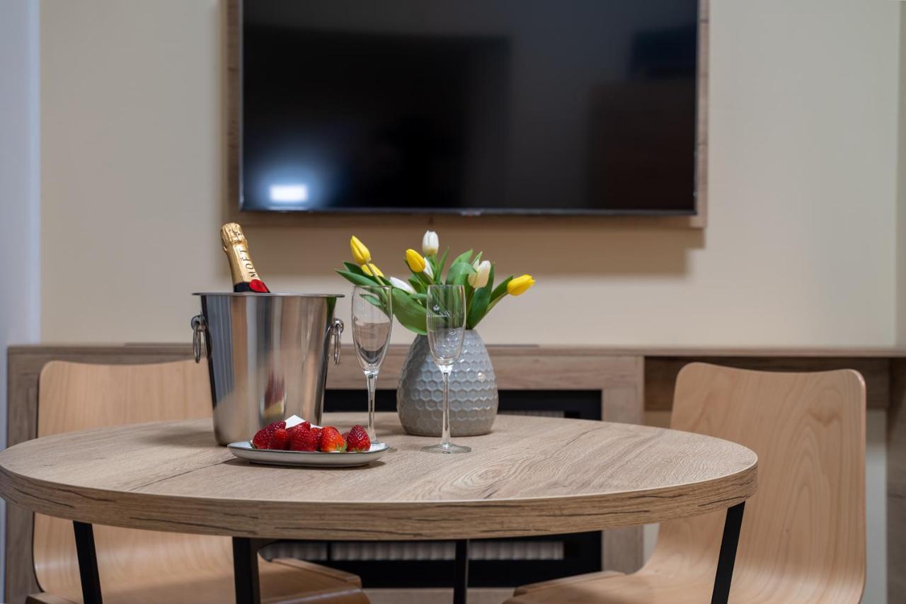 Superior Two-Bedroom Apartment Mountain View