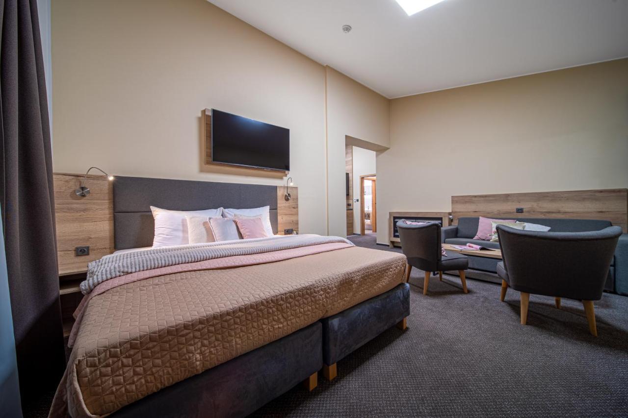 Superior Two-Bedroom Apartment Mountain View