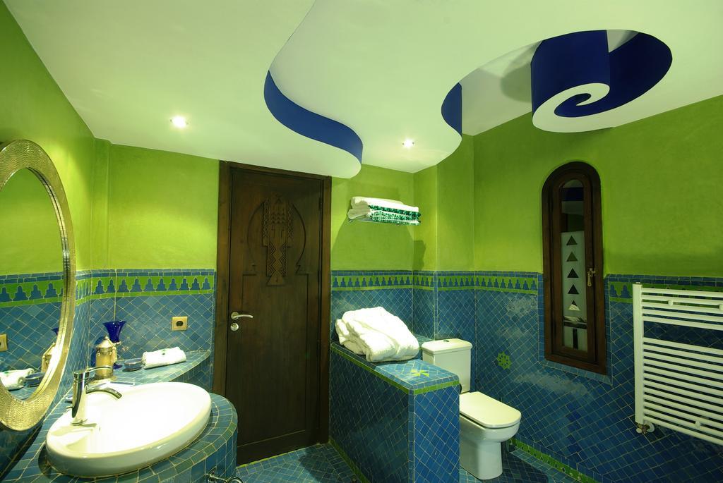 Six-Bedroom Villa