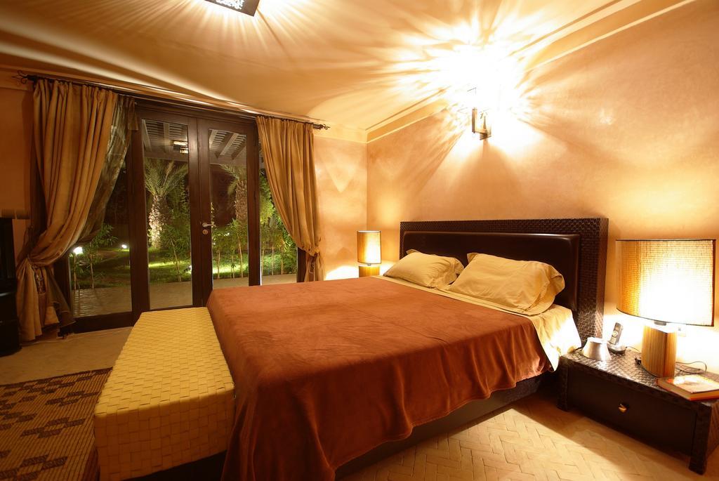 Six-Bedroom Villa