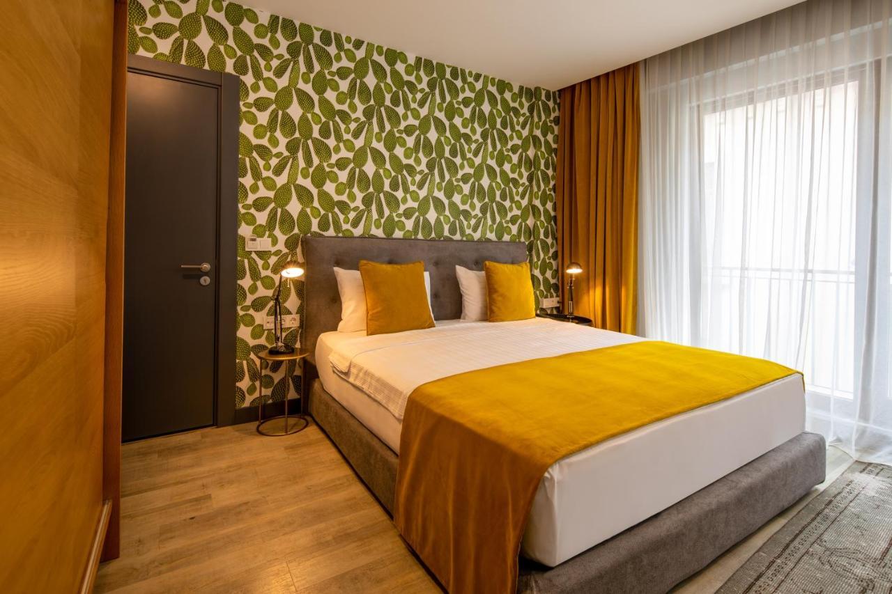 Triple Room City View