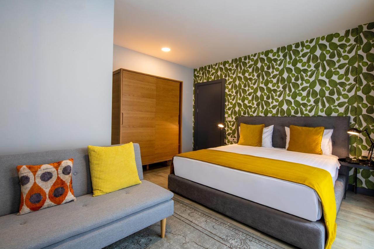 Triple Room City View