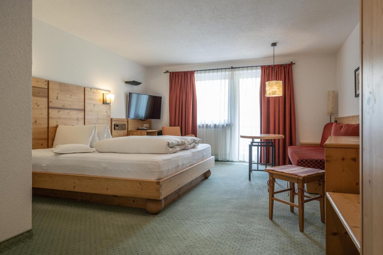 Double Room Mountain View