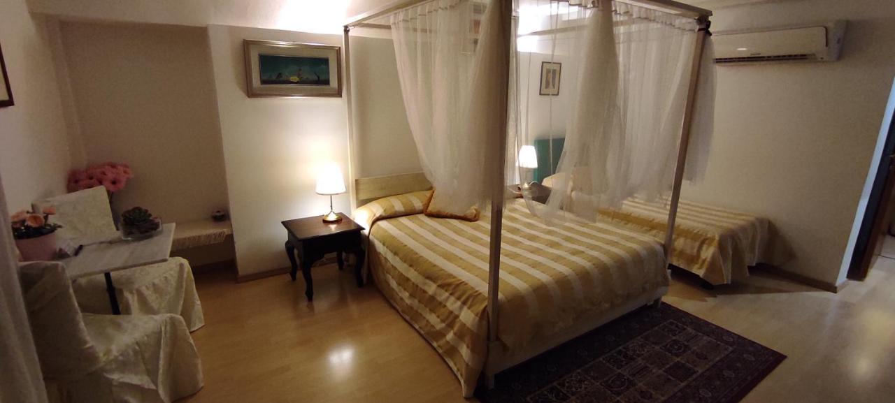 Deluxe Triple Room Garden View