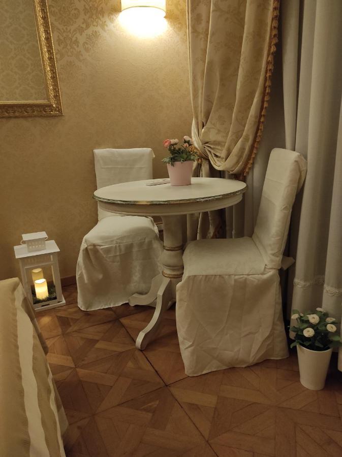 Double Room Balcony Canal View Private External Bathroom Aisle