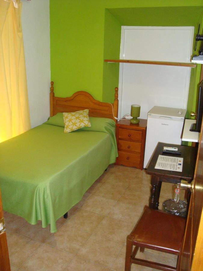 Single Room,1195144399:JPEG