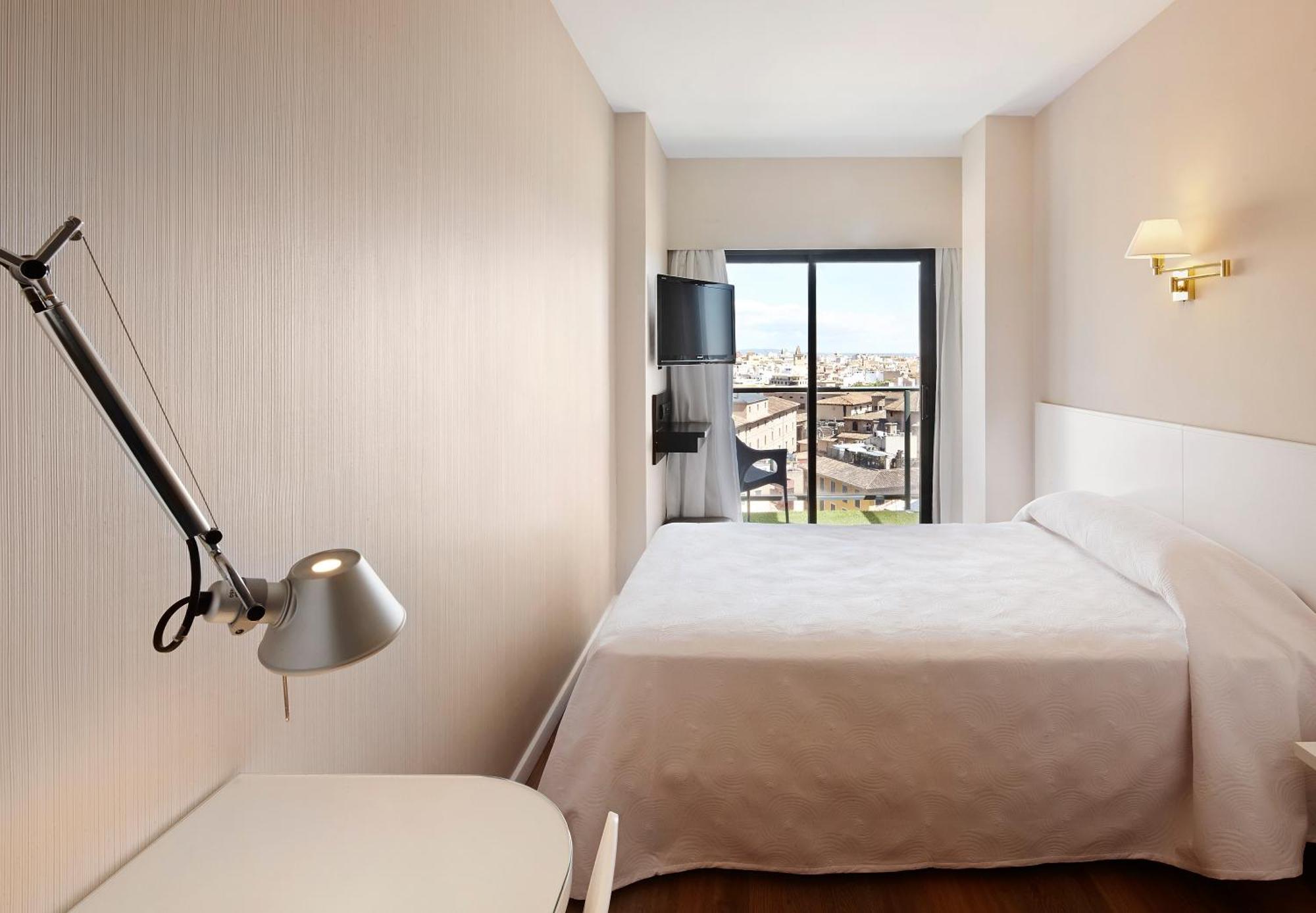 Single Room Balcony Cathedral view