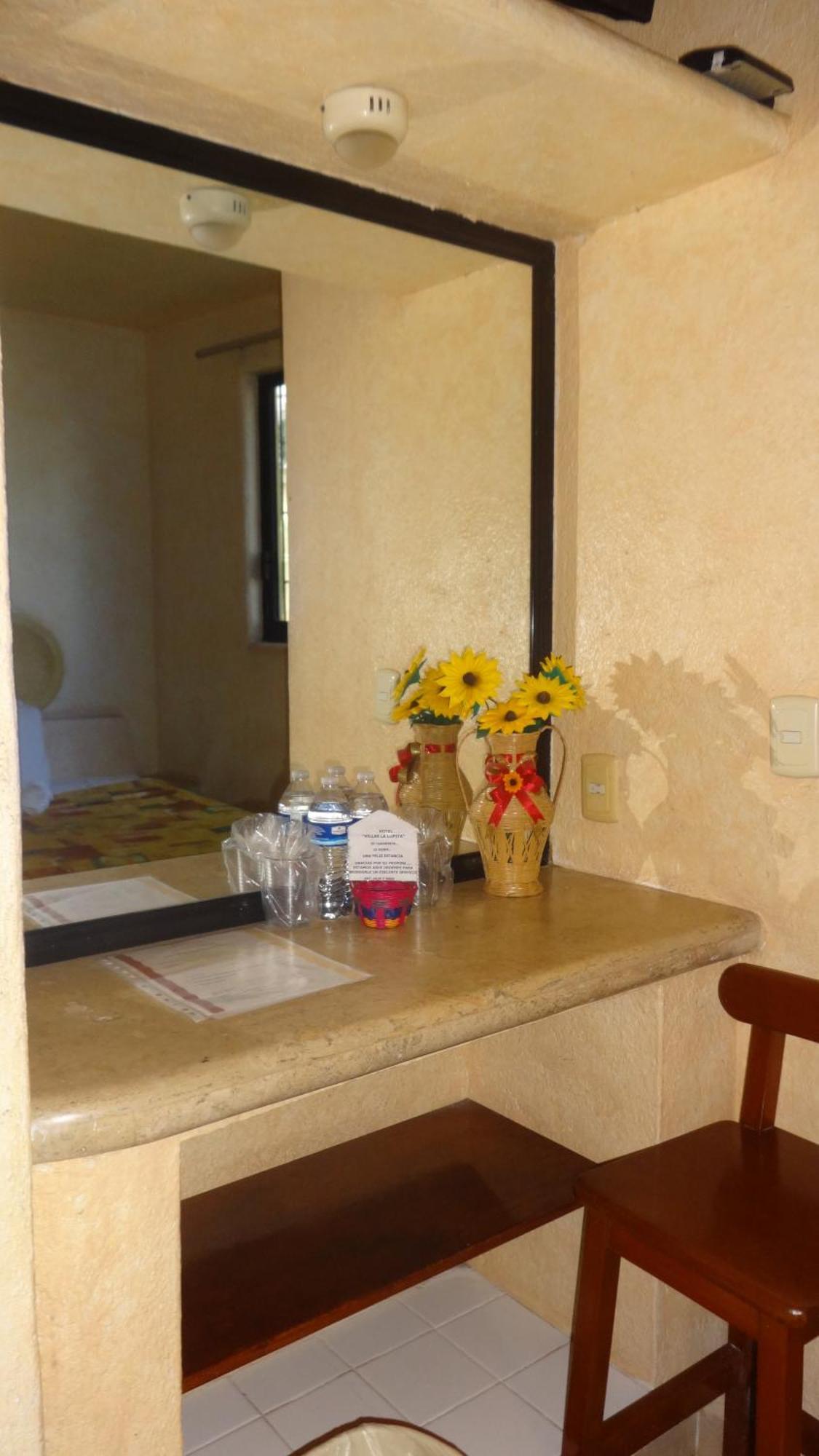 Double Room,61164220:JPEG