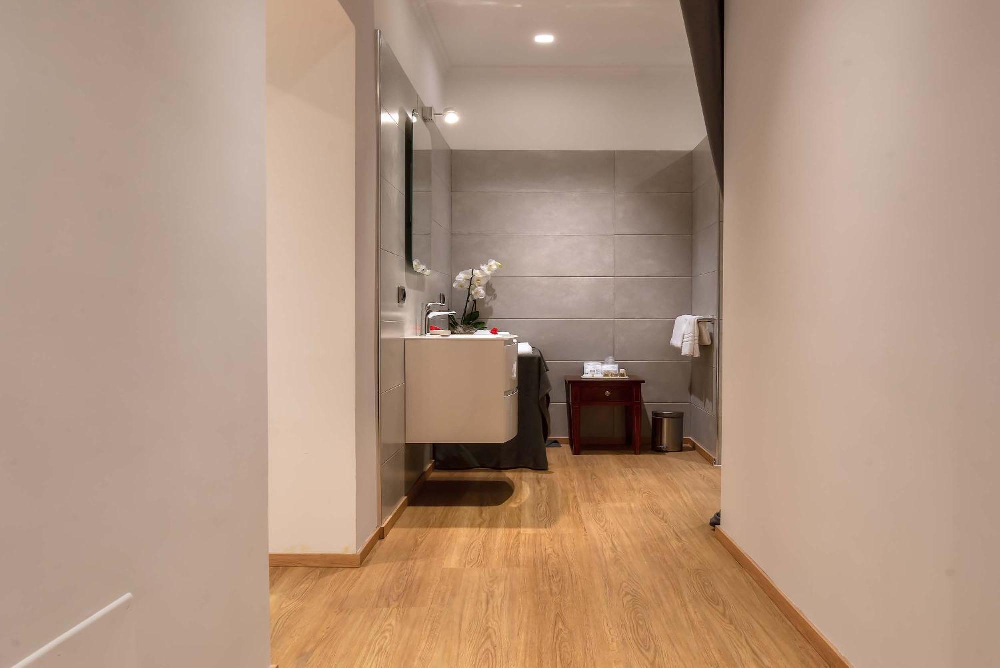 Deluxe Junior Suite