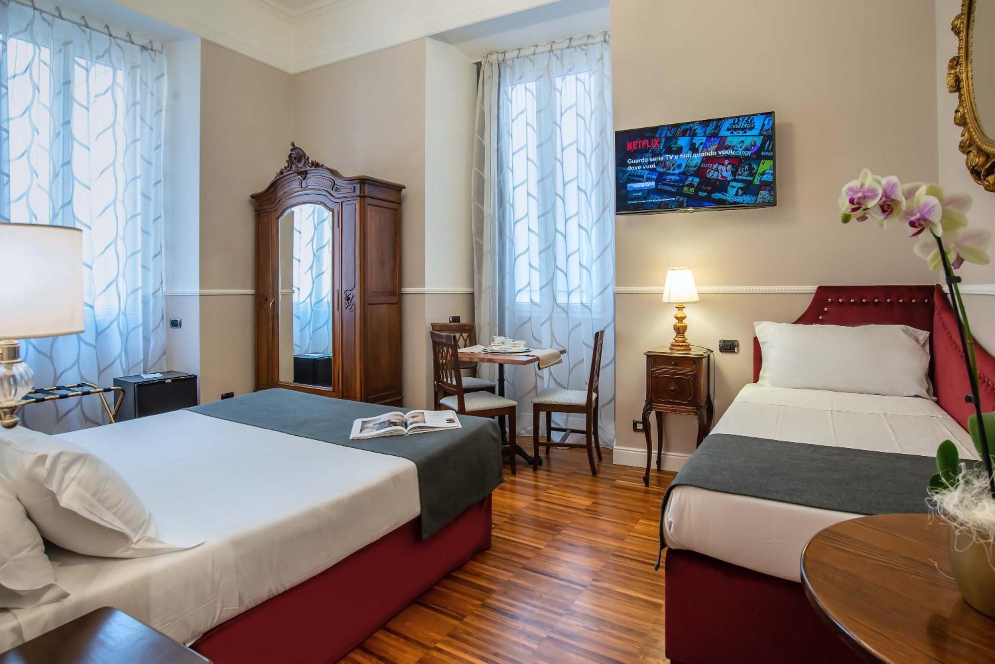 Triple Room