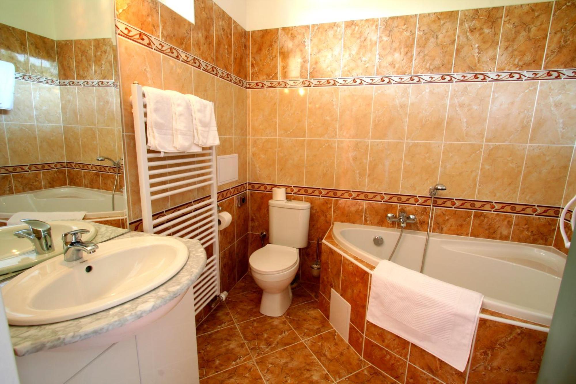 Single Apartment,1209899365:JPEG
