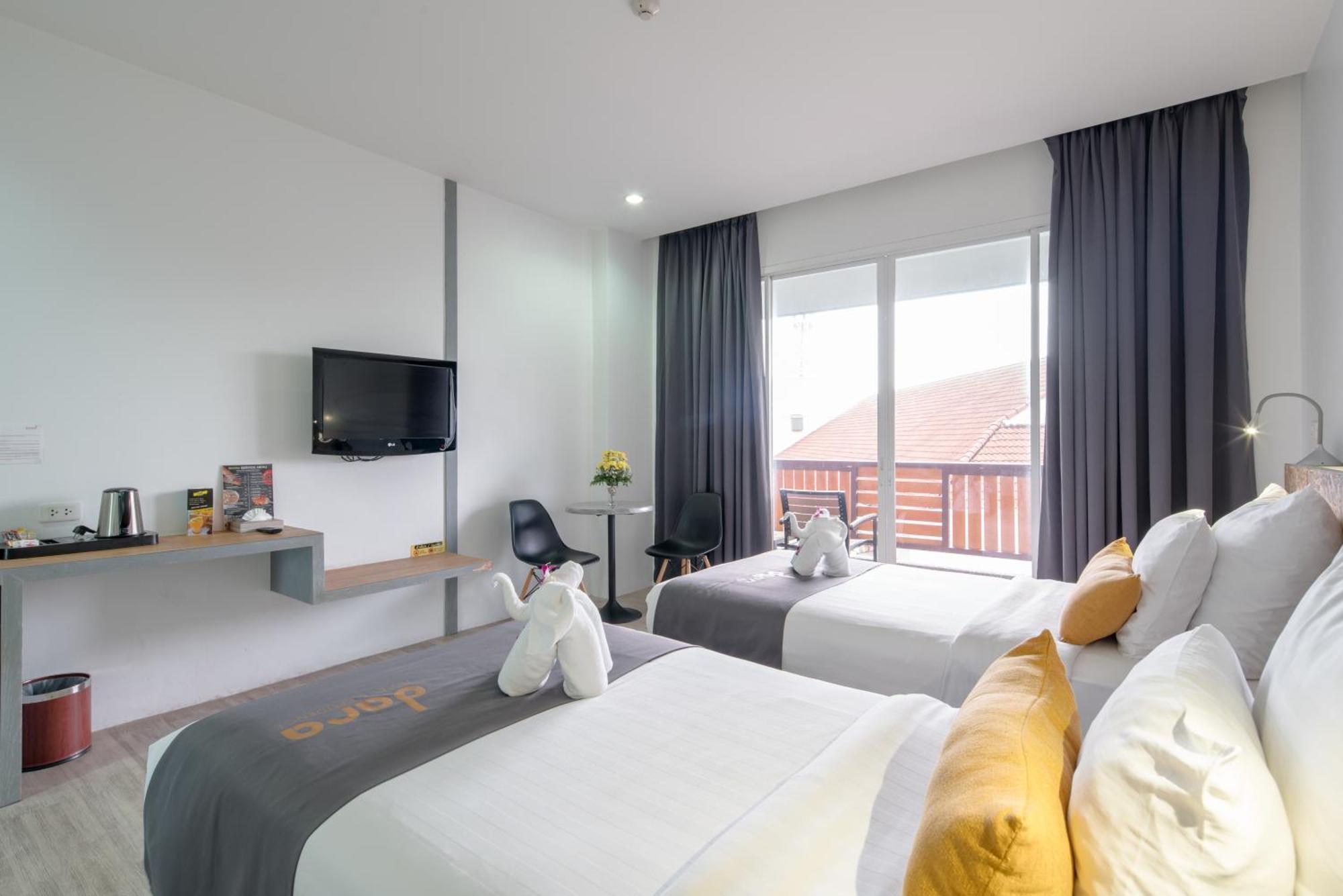 Deluxe Twin Room Balcony