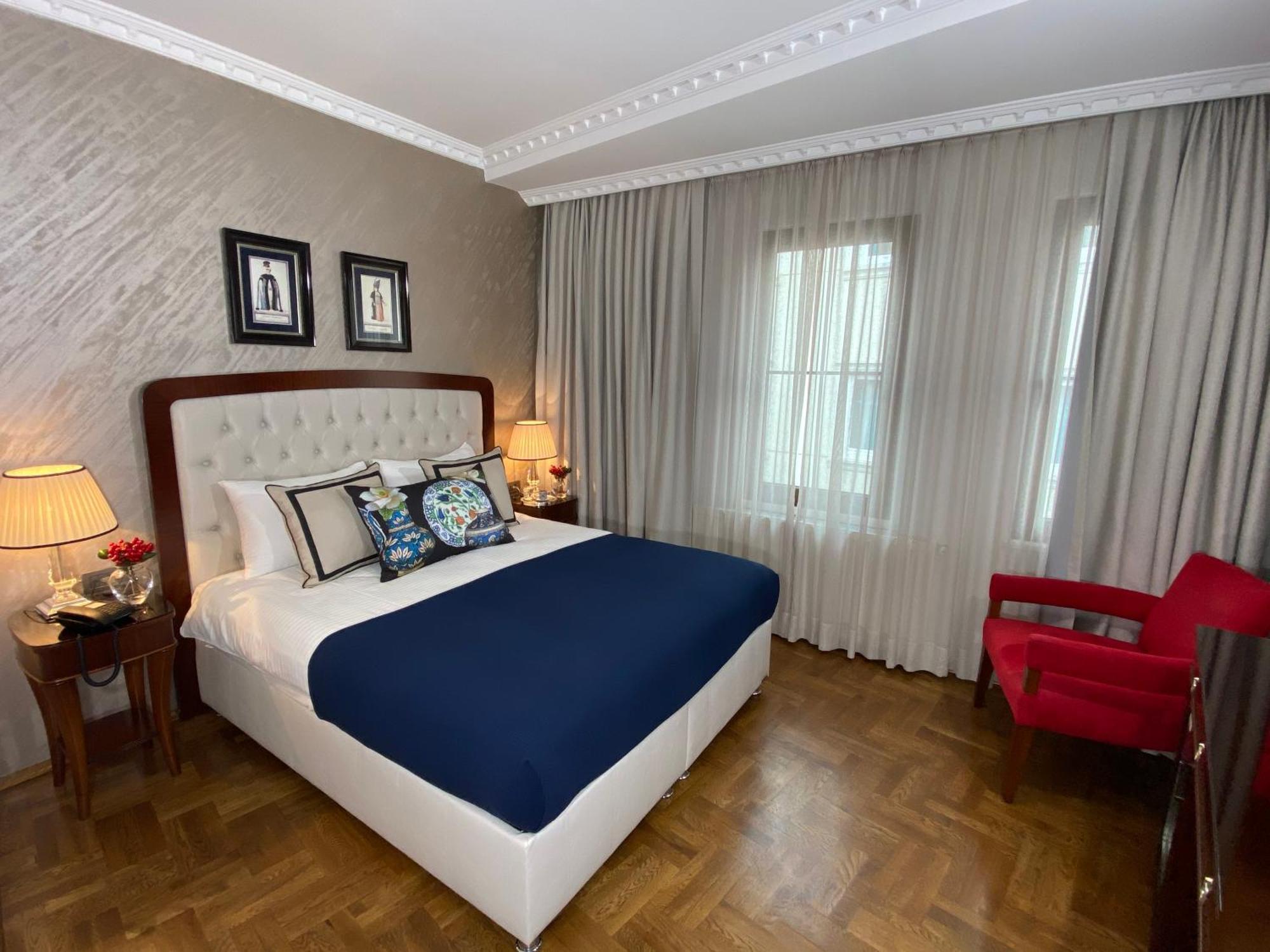 Superior Double Room Garden View