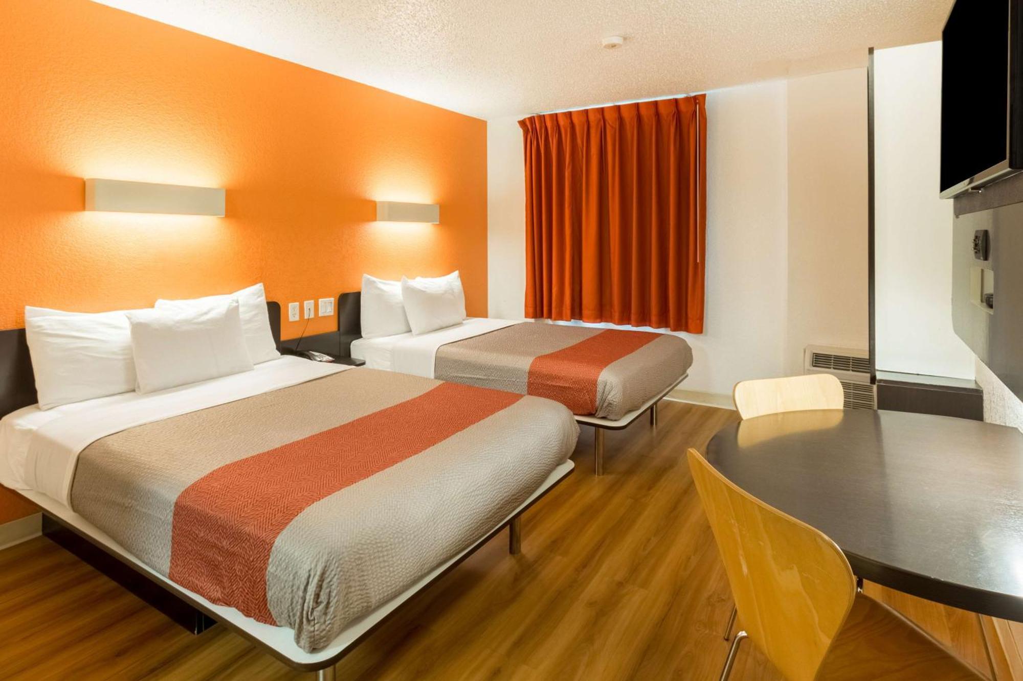 Double Room - Disability Access - Roll In Shower,1217258653:JPEG