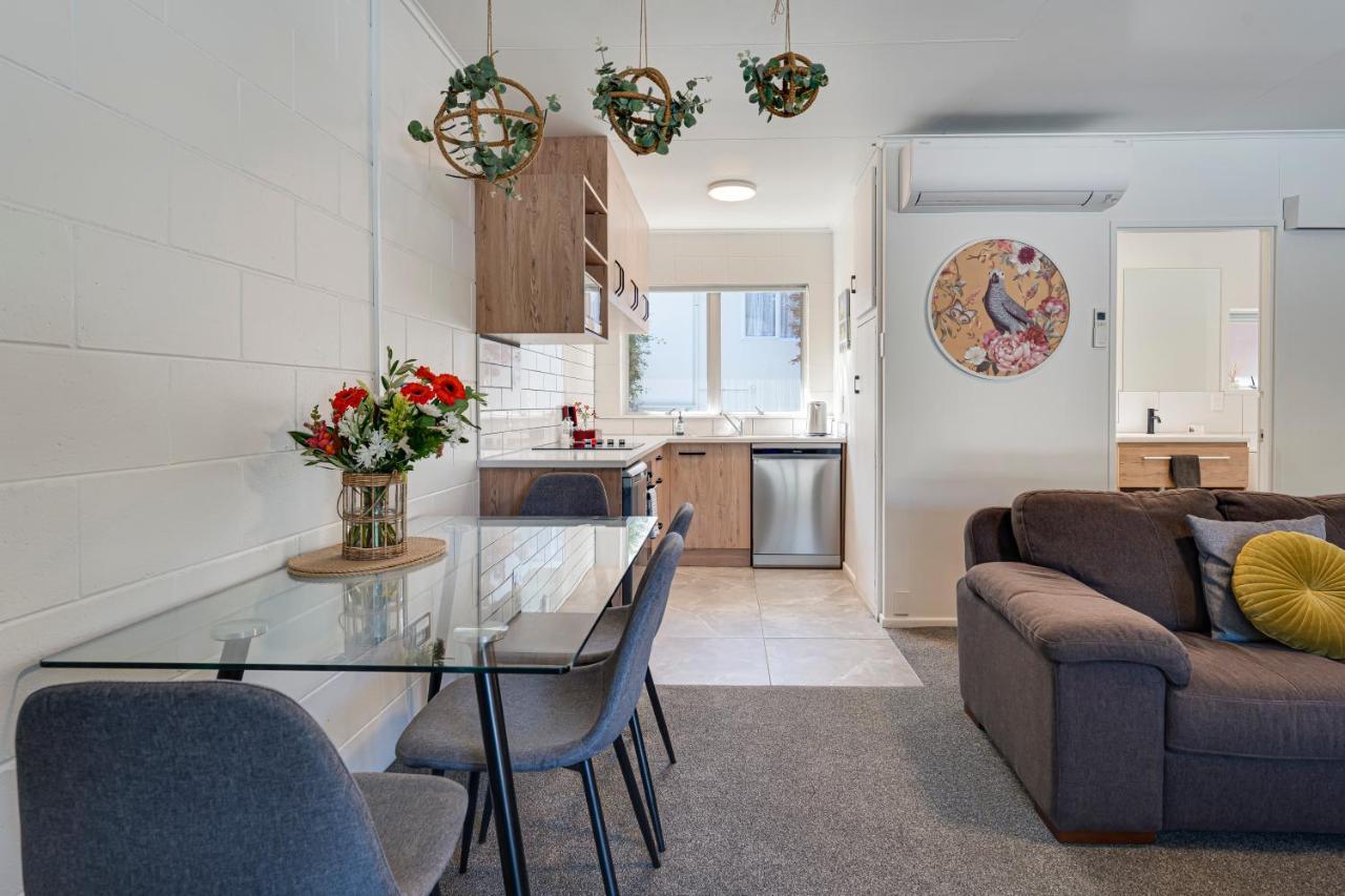 Two Bedroom Apartment,1231995803:JPEG