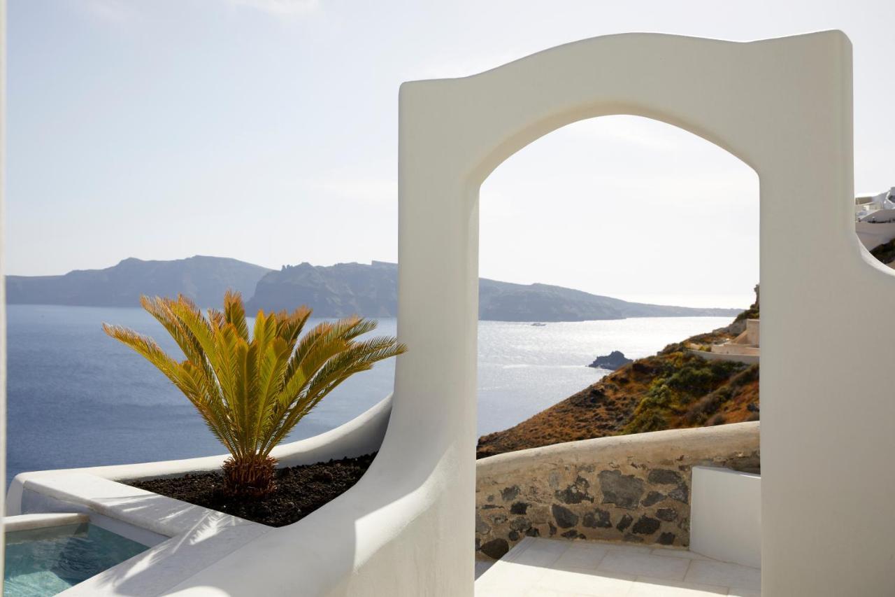 Master Suite with Outdoor Plunge Pool and Sea View