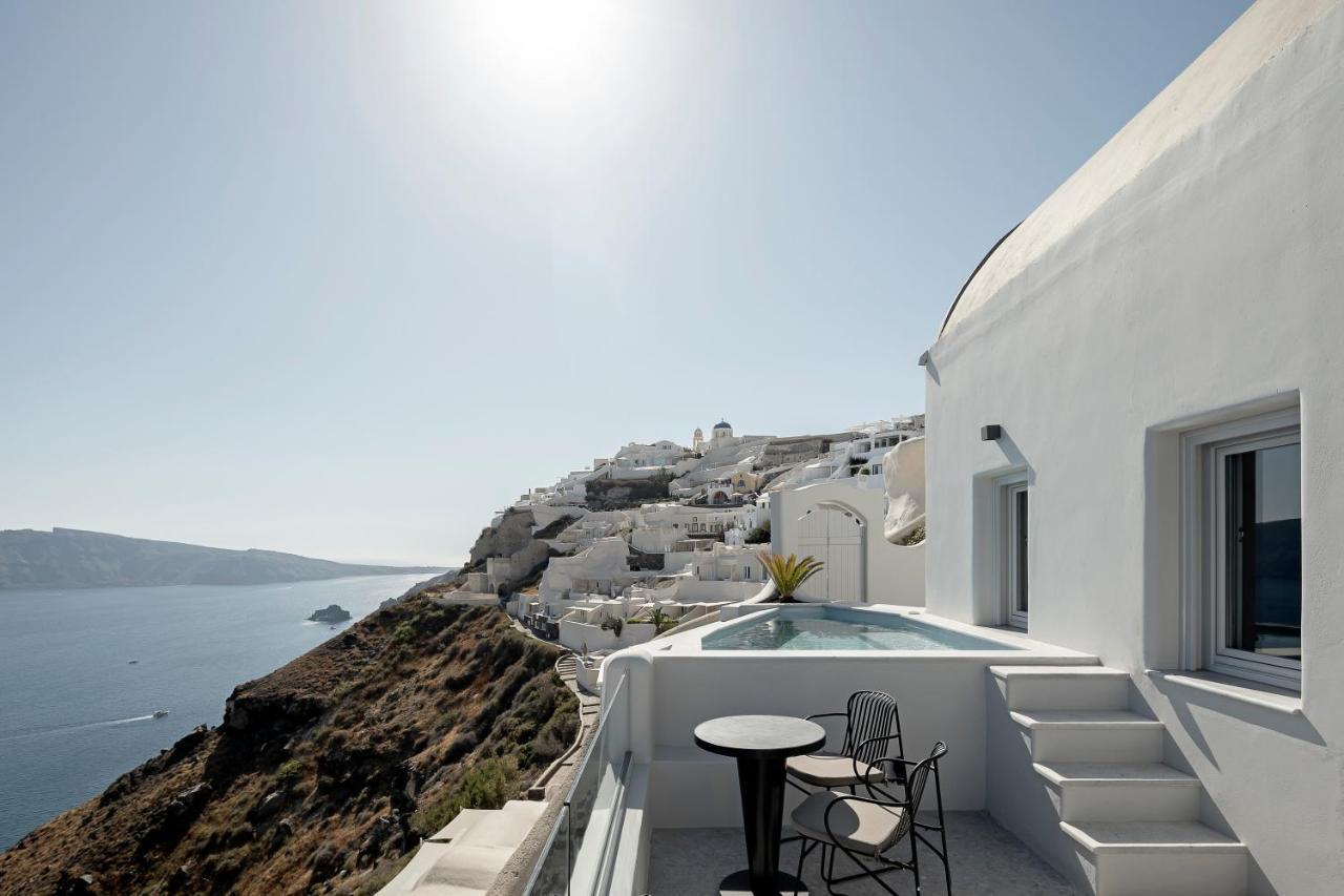 Suite Principale avec Petite Piscine Extérieure - Vue sur Mer