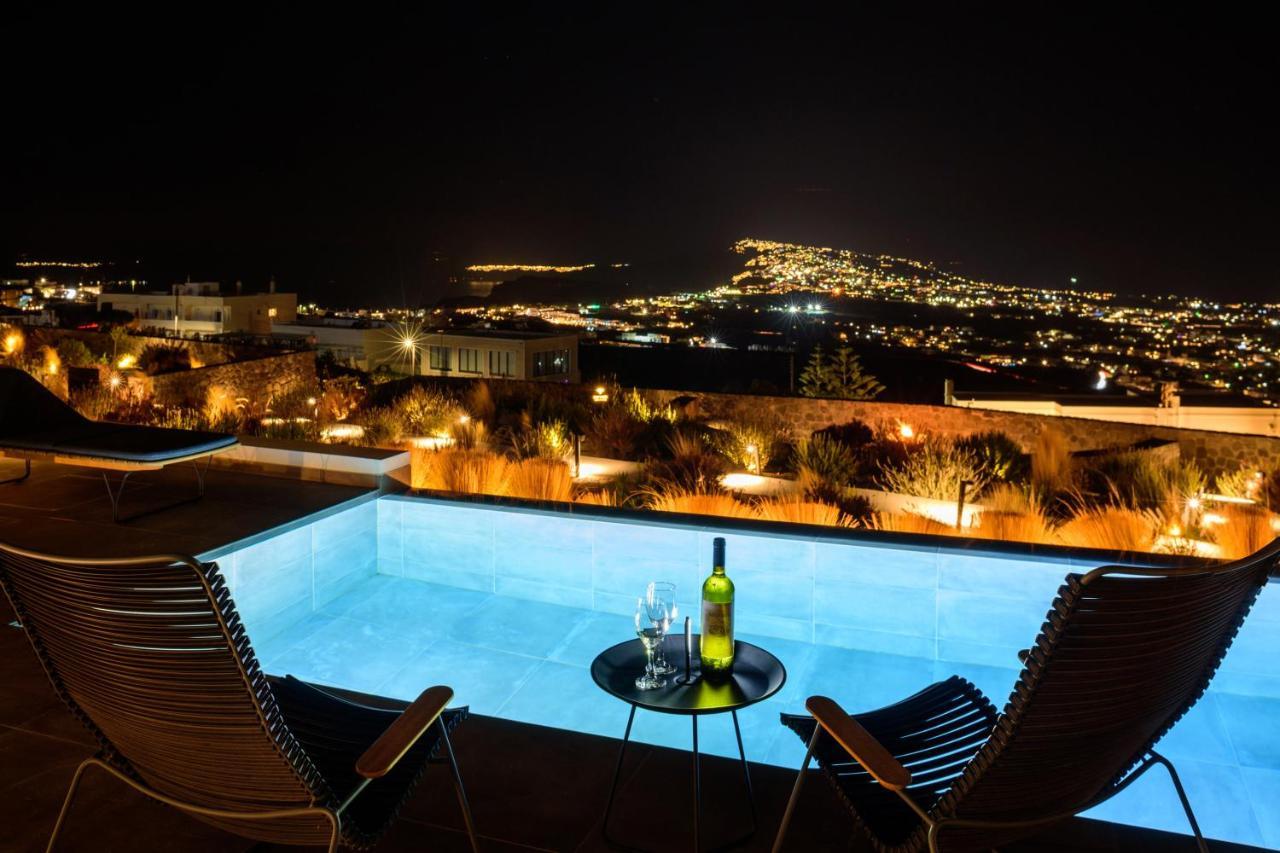 Executive Two Bedroom Suite Private Heated Pool Caldera View