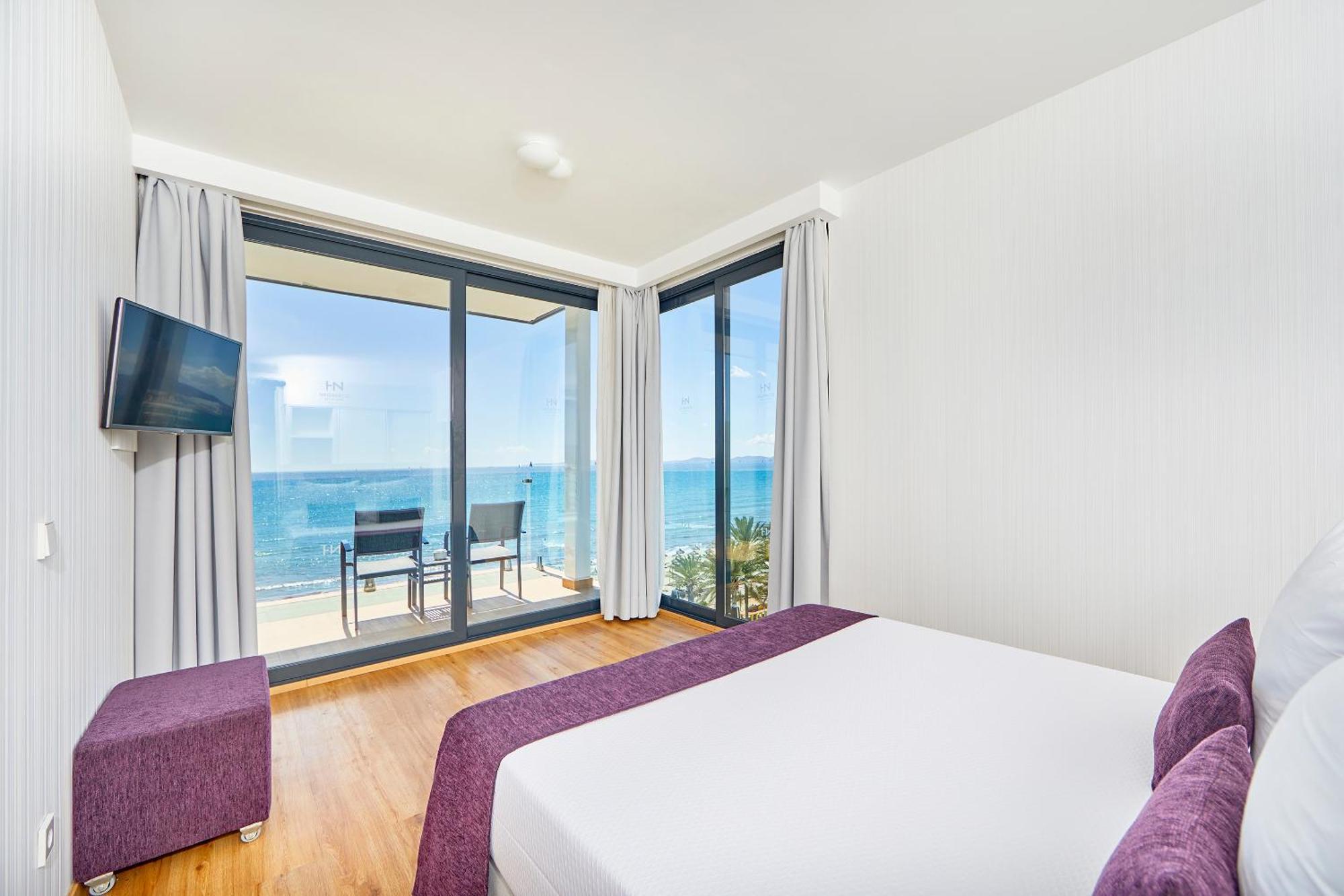 Superior Double Room with Panoramic Sea View,1589516416:JPEG