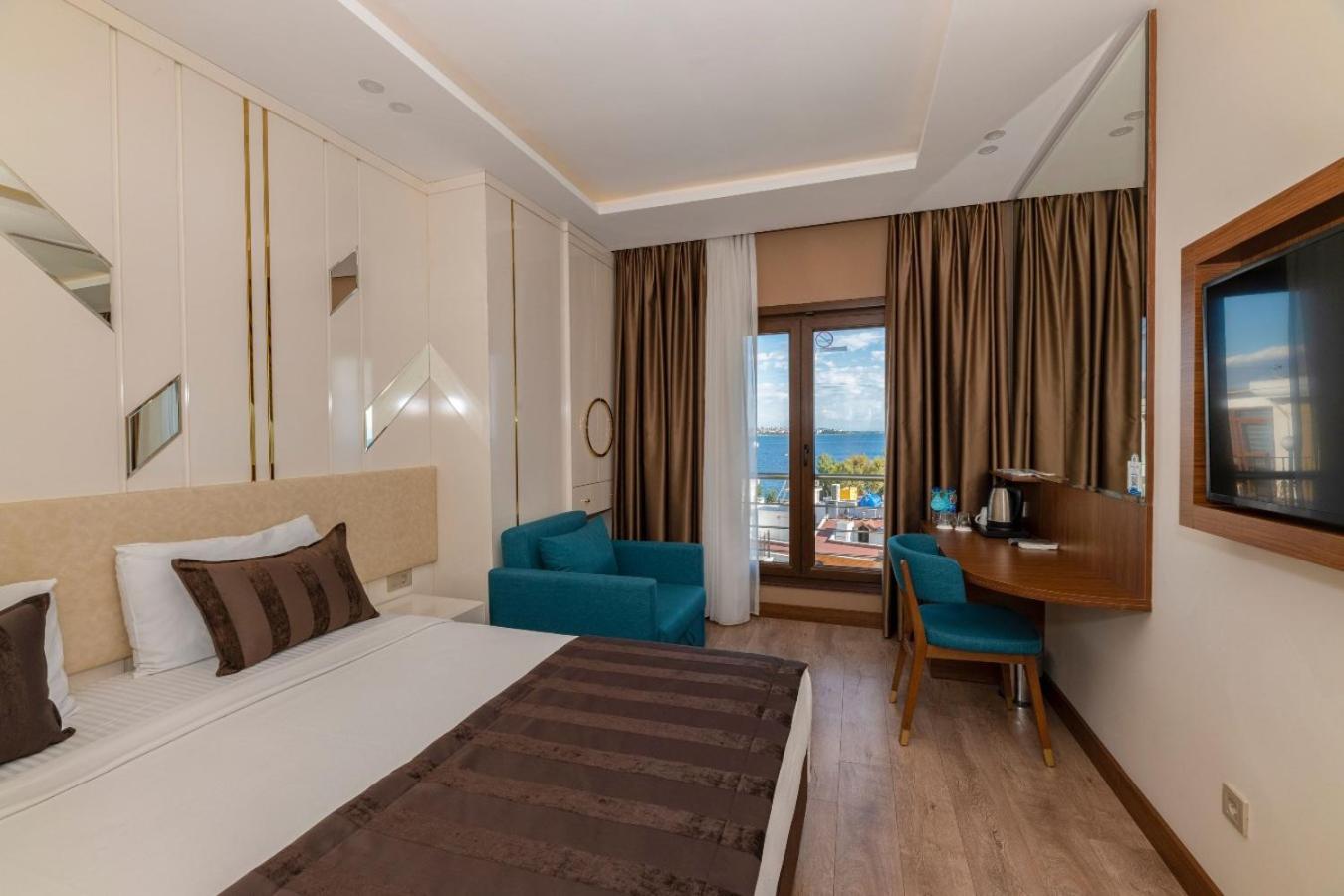 Superior Double Room,1274976688:JPEG