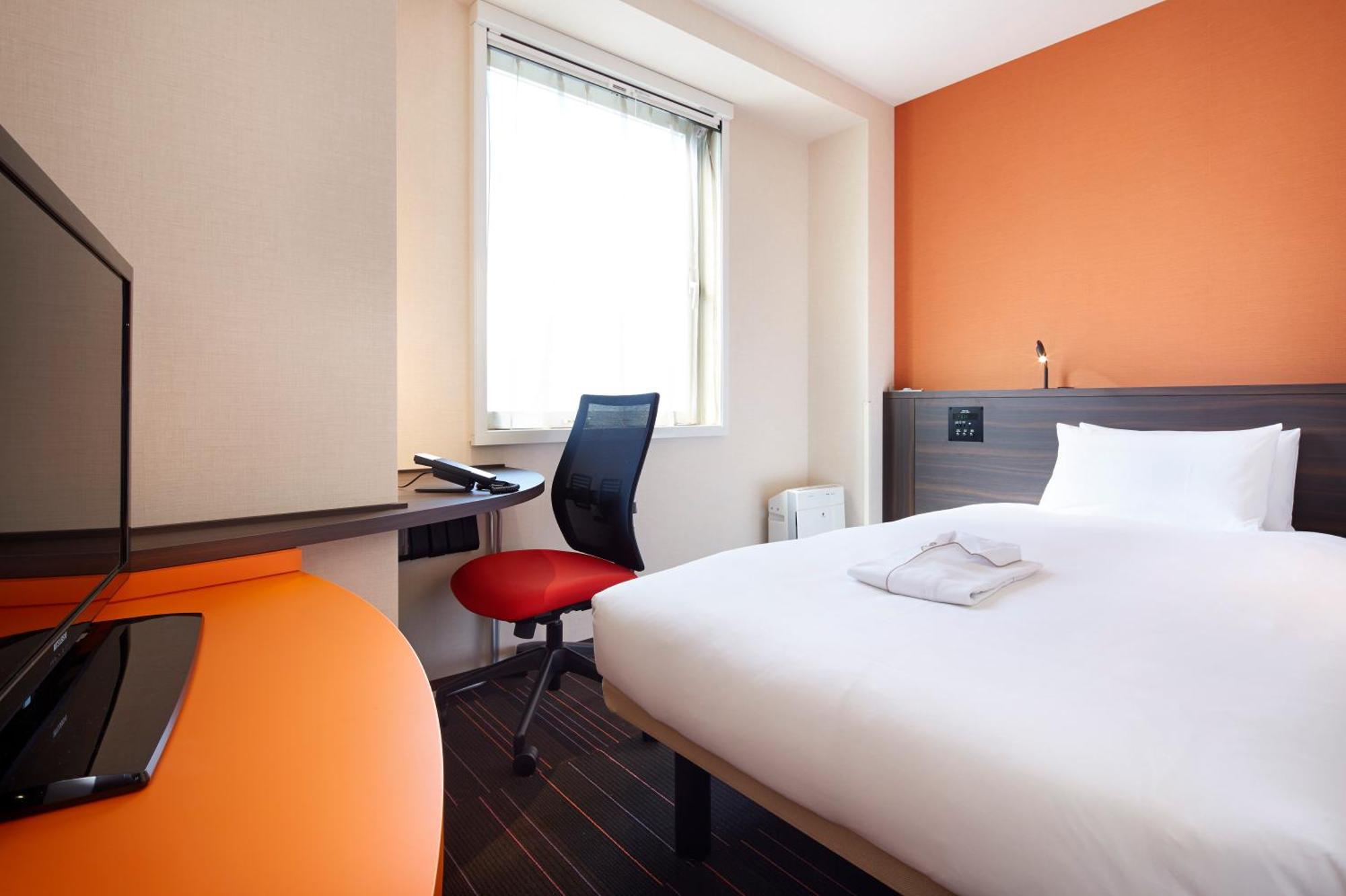 Modern Standard Single Room Non-Smoking