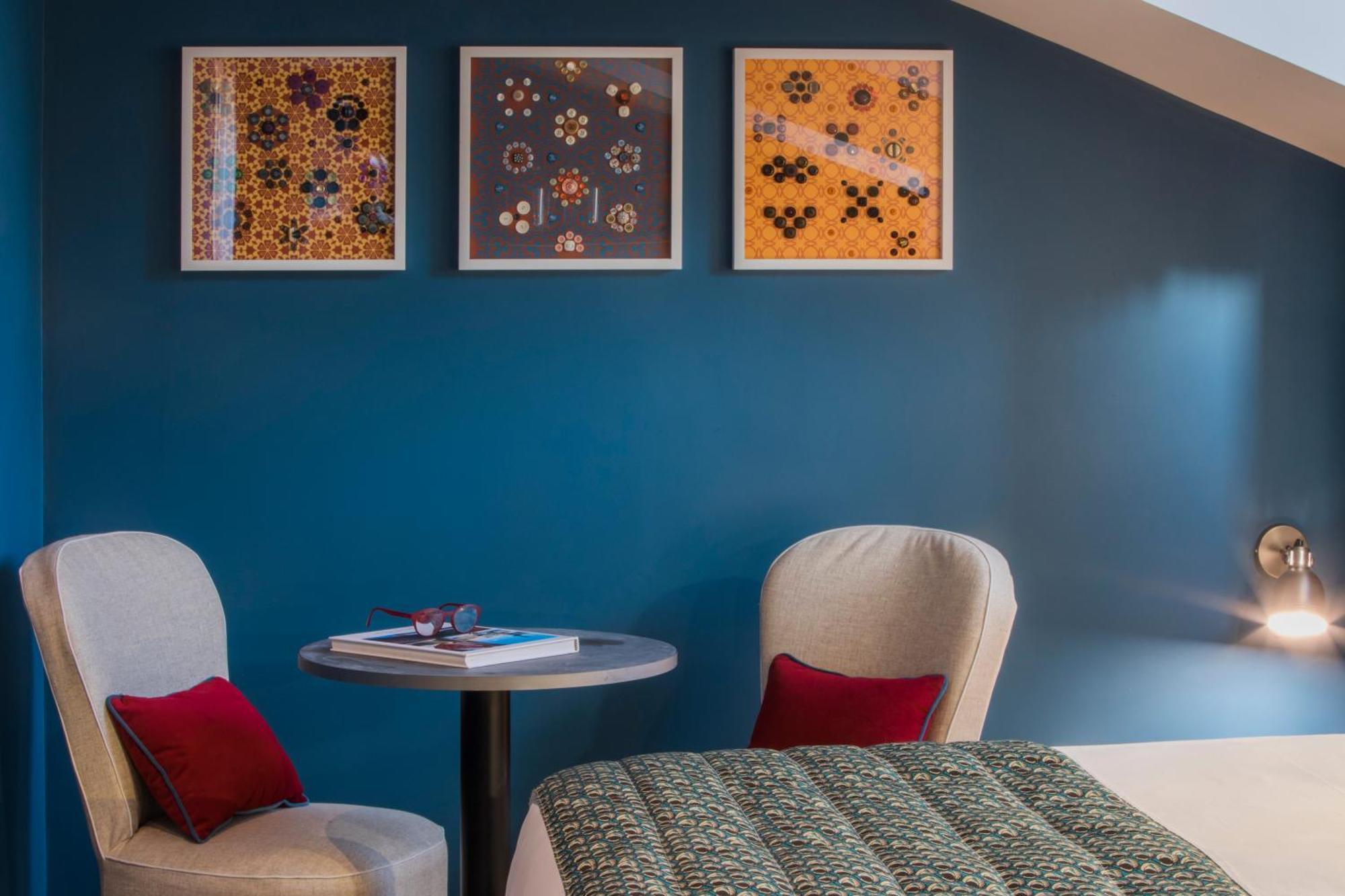 Standard Room,1279556869:JPEG