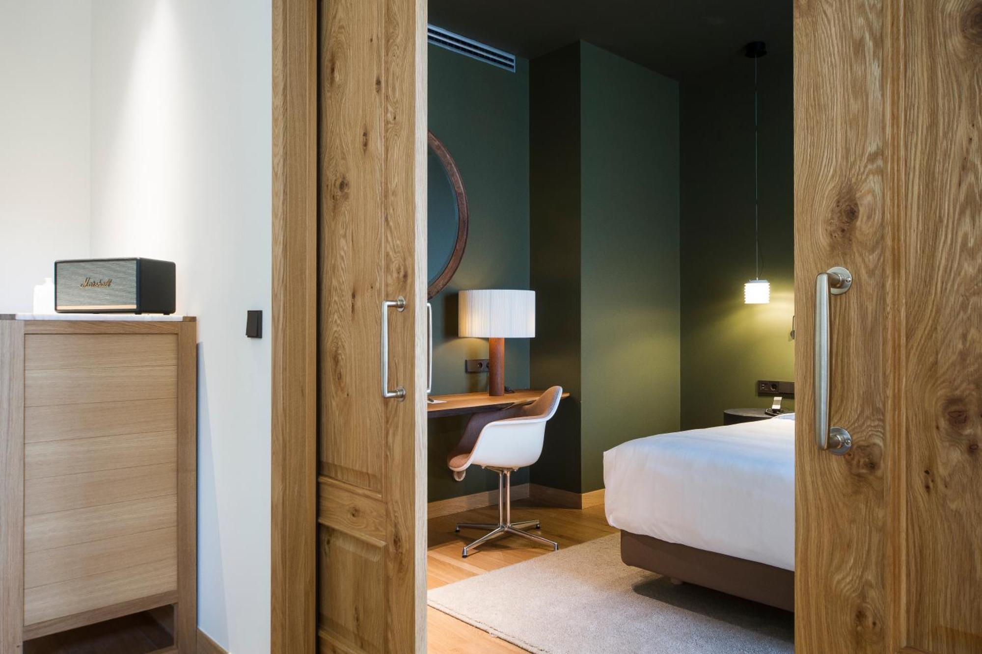 Junior Suite,1284467971:JPEG
