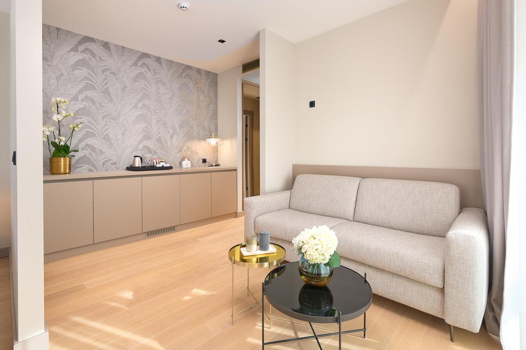 Junior Suite Balcony