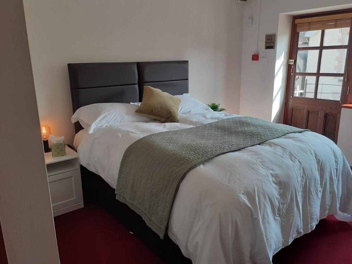 Standard Double Room,1304770084:JPEG