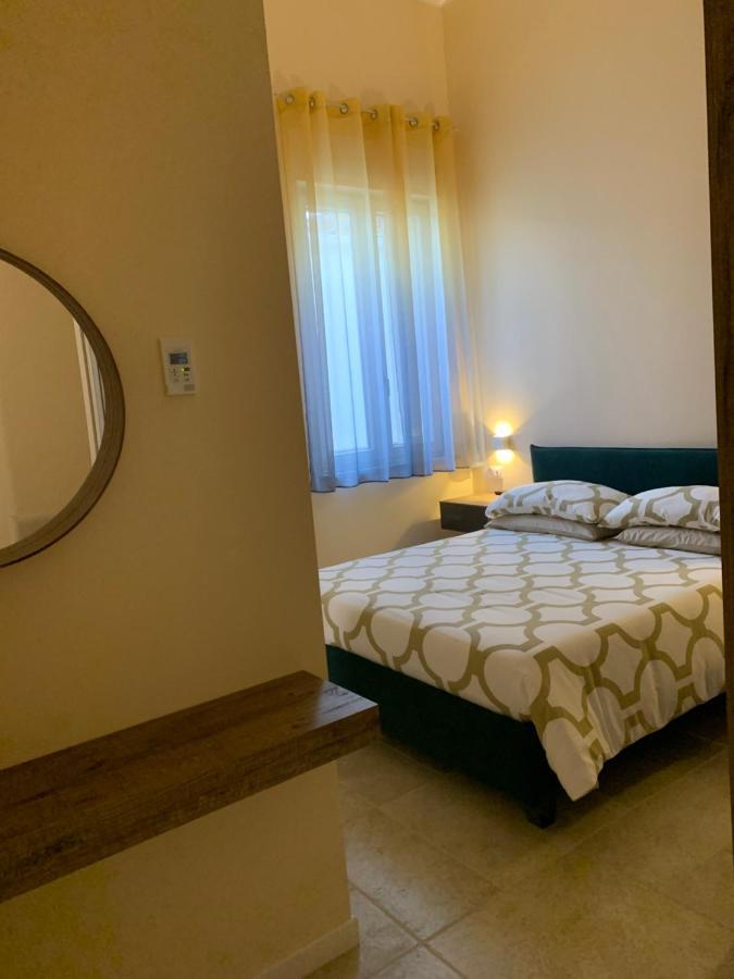 Double Room,1297669444:JPEG