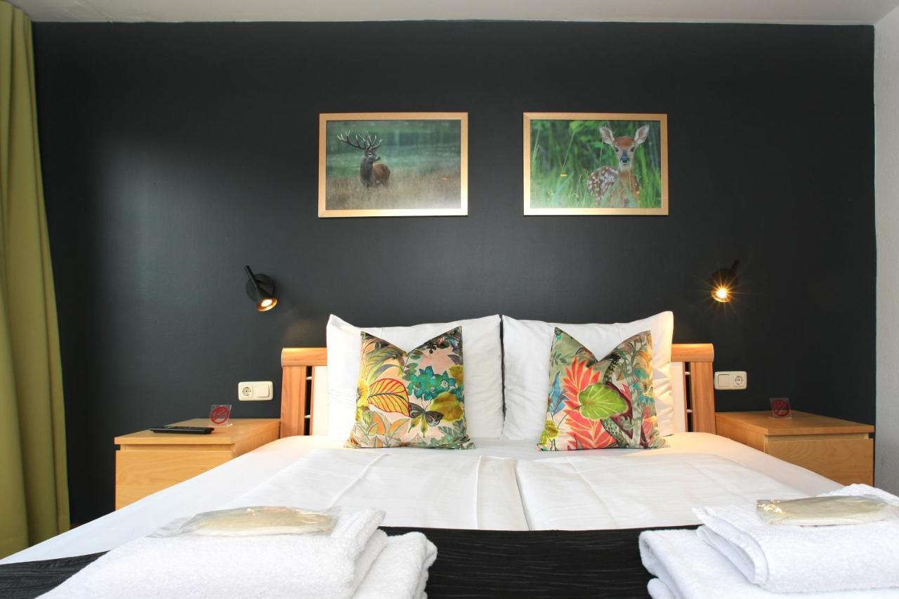 Double Room with Lake View,1310581033:JPEG