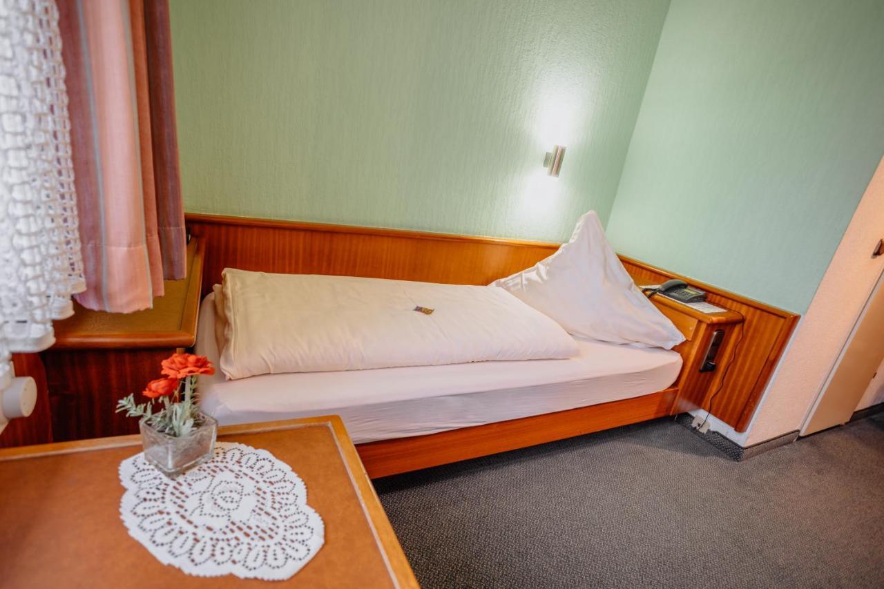 Economy Single Room
