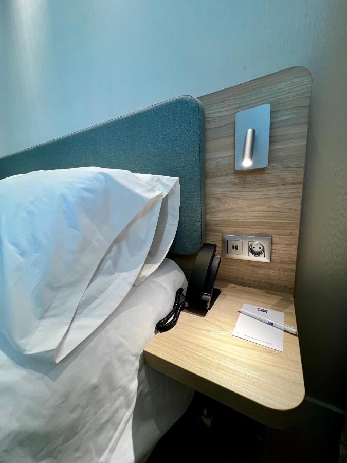 Standard Room with Free Breakfast