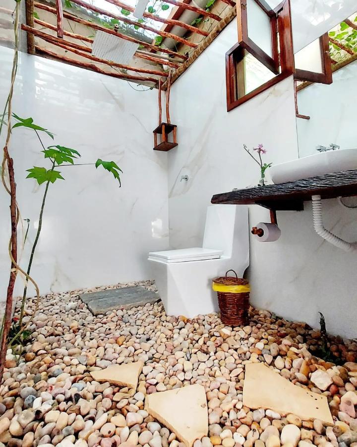Queen Room Pool View