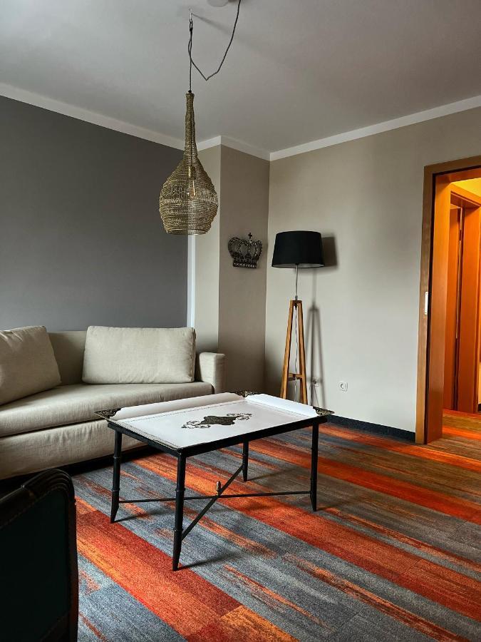 Family Suite,1419635094:JPEG