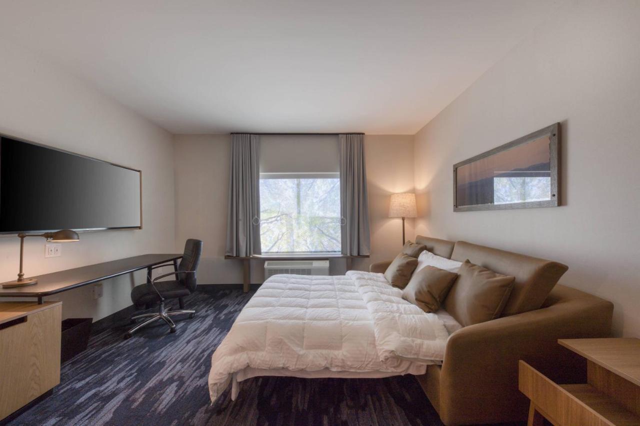 King Suite with Sofa Bed