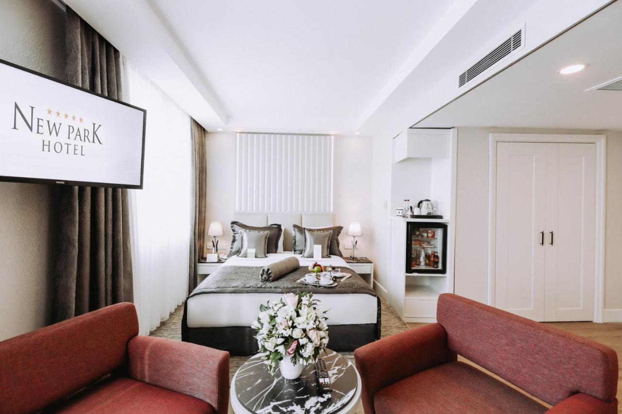 Deluxe Queen Room