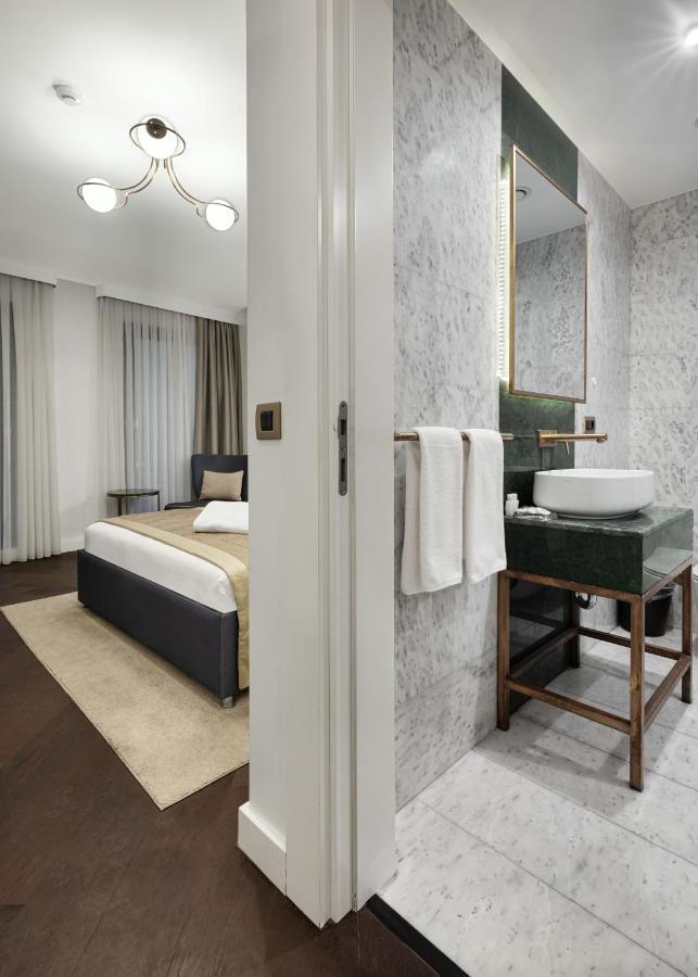 Deluxe Double Room Balcony