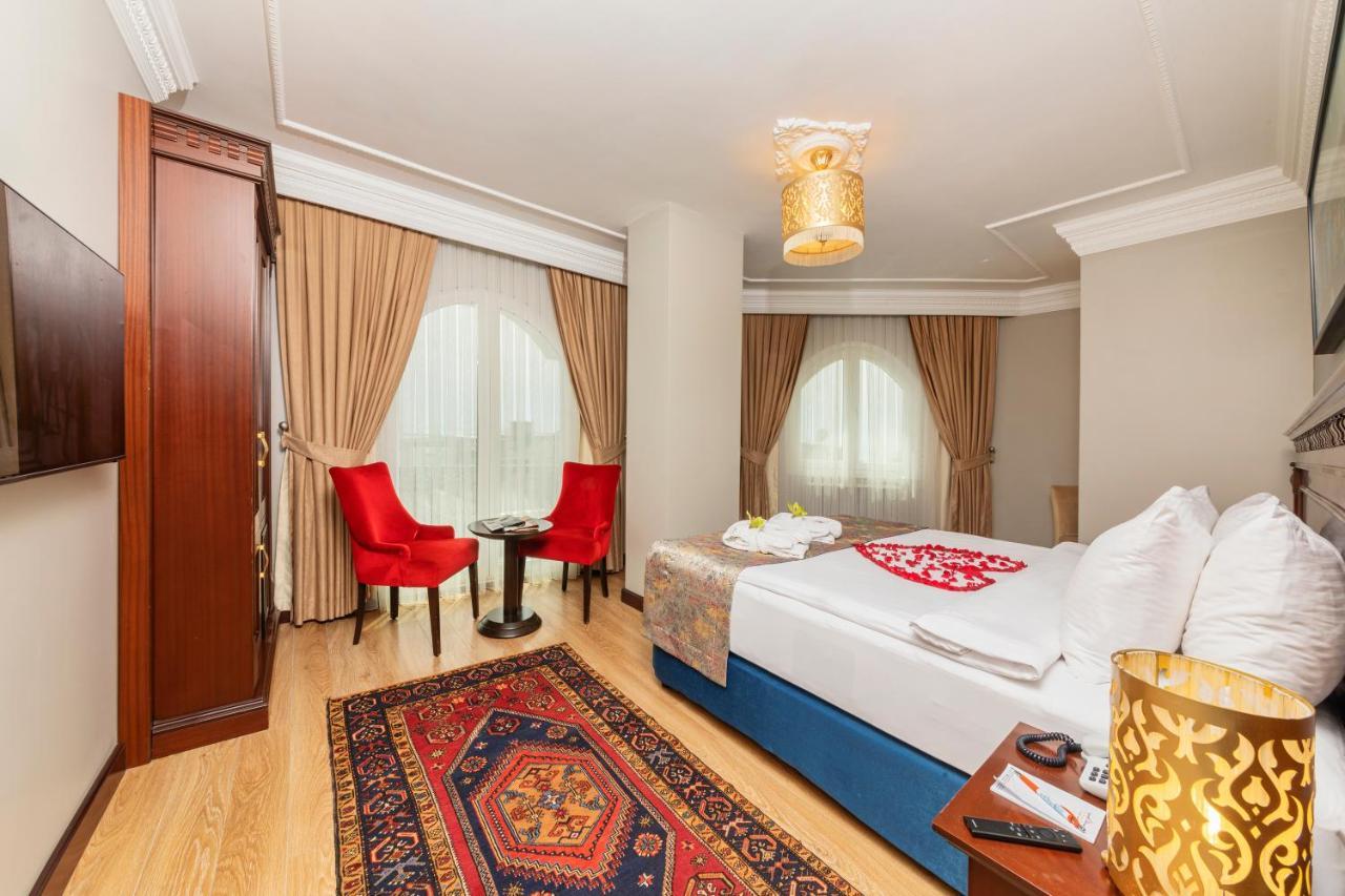 Corner Suite