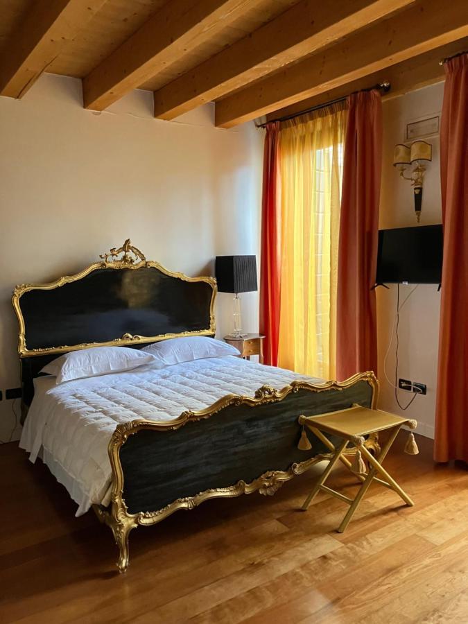 Double Room Balcony,1387512146:JPEG